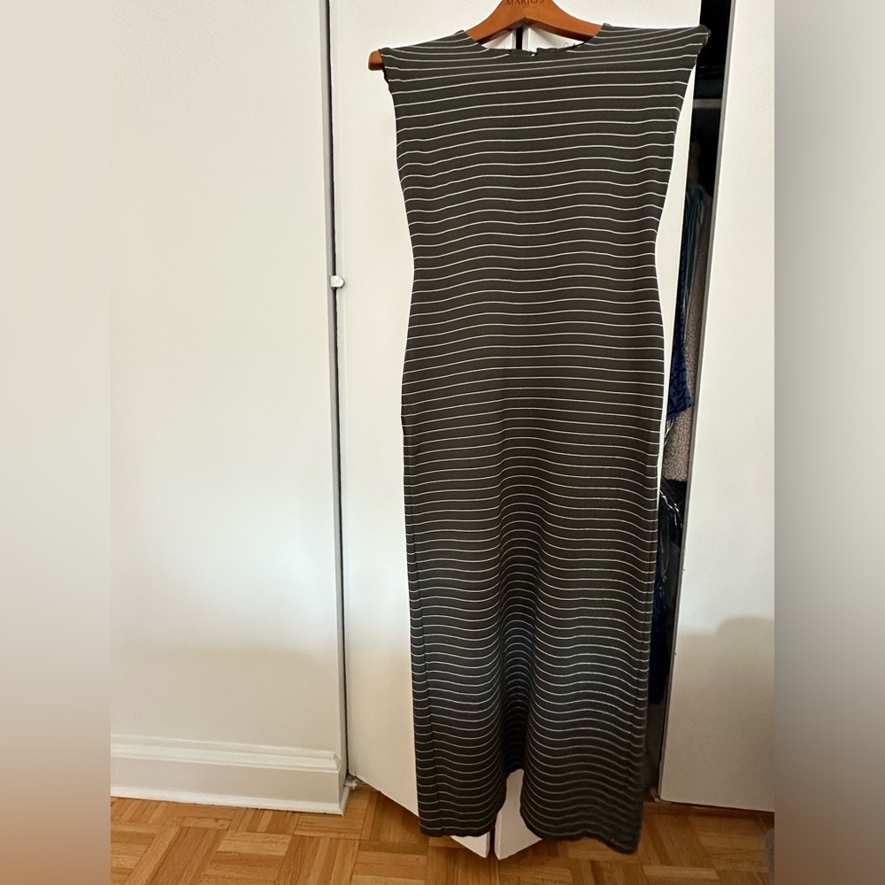 CLUB MONACO maxi striped dress. Size 4